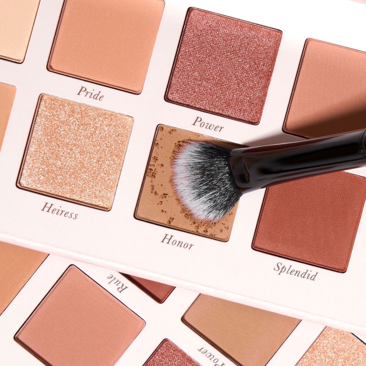 Seasonless Staples Reigning Rose 14 Multi-Finish Eyeshadows - Image 4