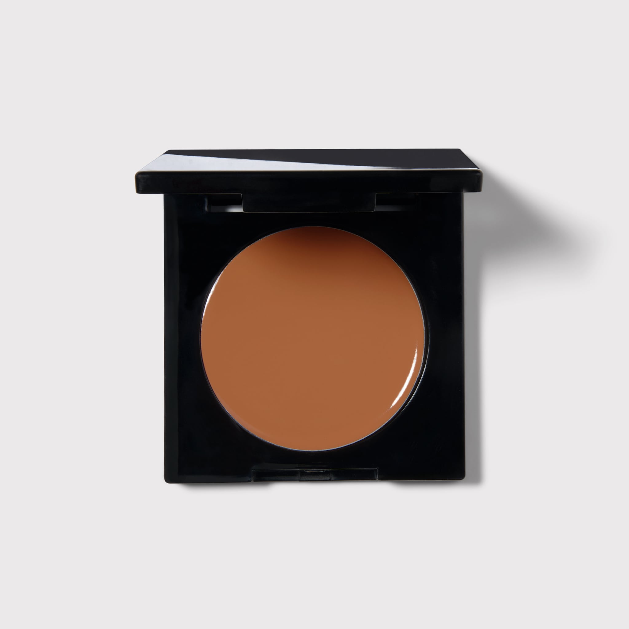 Seamless Finish Full Coverage Concealer - Image 15